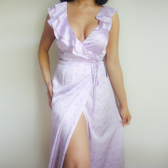 NWT Wayf Sylvia Sleeveless Ruffle Wrap Dress - Picture 4 of 9